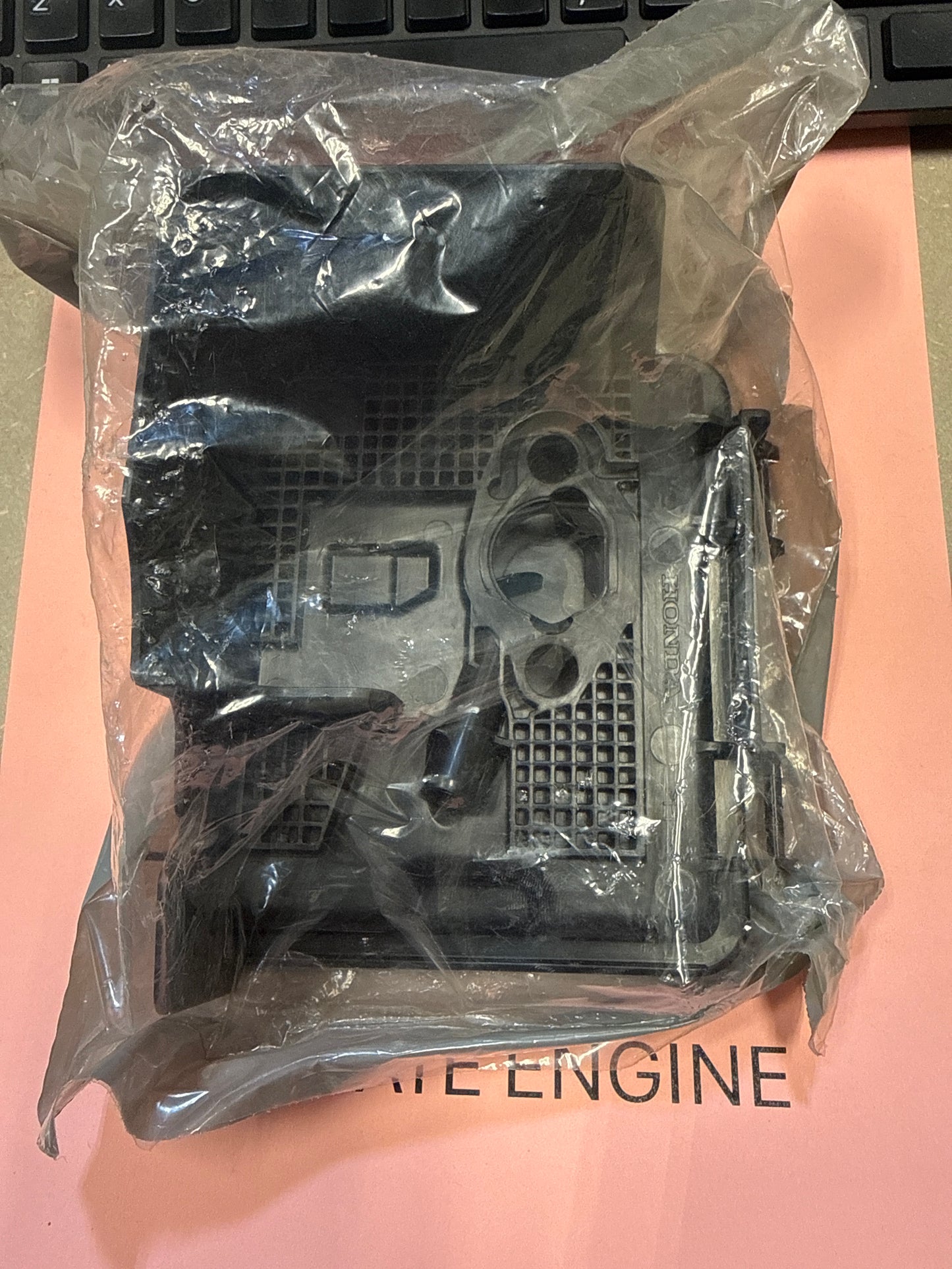 Honda air cleaner housing 17221-Z8B-900