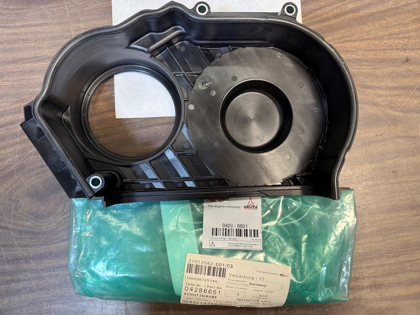 4286651 DEUTZ FRONT COVER