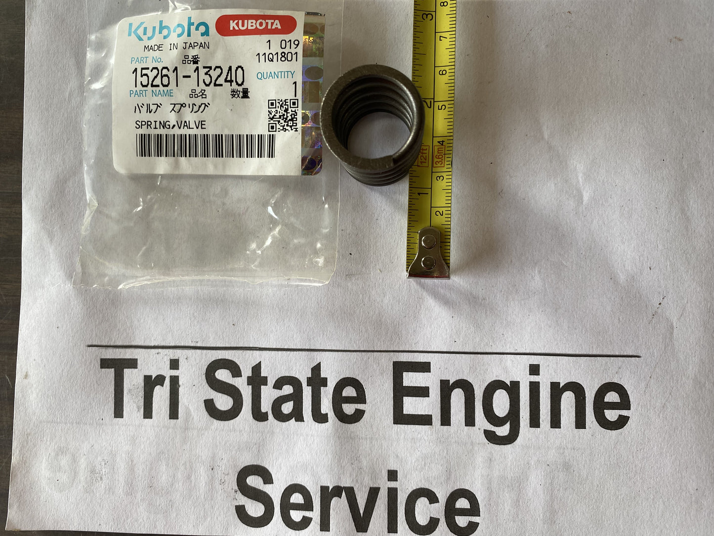 15261-13240 Kubota Valve Spring D1105 E75 EA300 V1505 WG1605