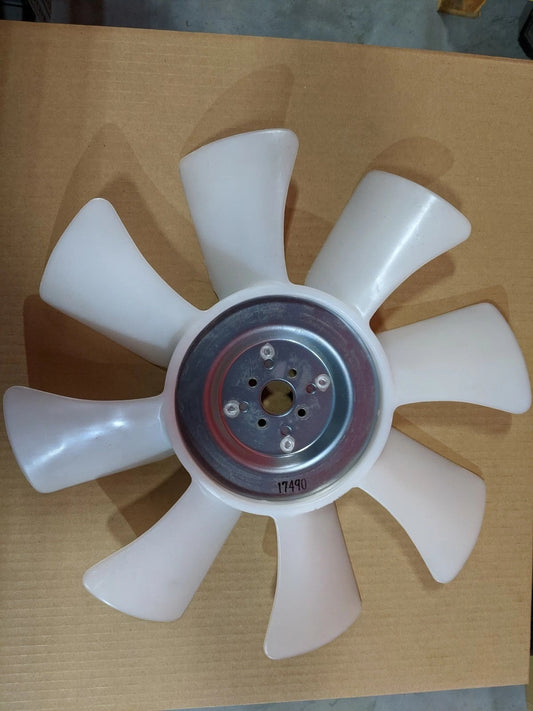 17490-74110 OEM Cooling Fan Kubota Engine D1803 V2403 V2607 V3307