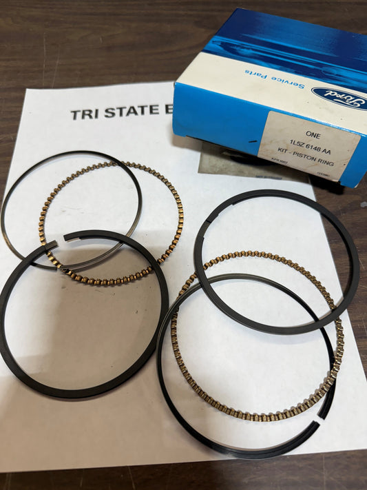 1L5Z-6148-AA FORD PISTON RING SET