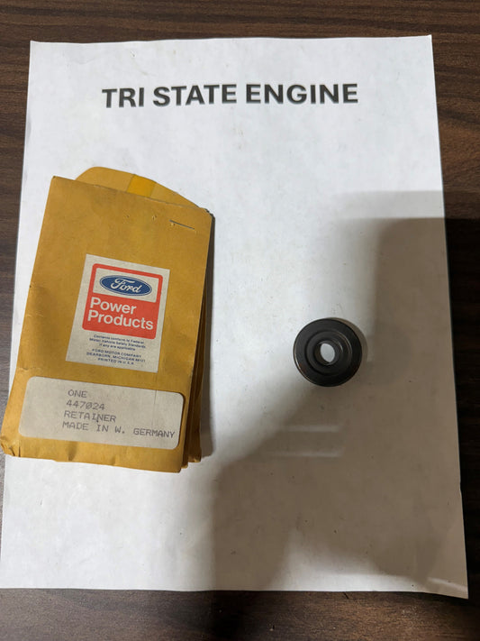 447024 FORD RETAINER