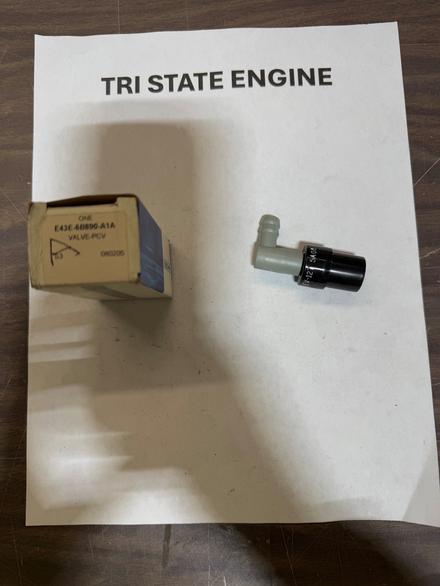 E43E-6B890-A1A FORD VALVE PCV